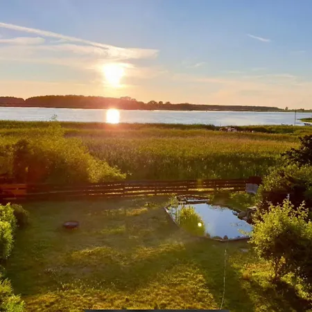 Holiday home Am Peene-ufer *